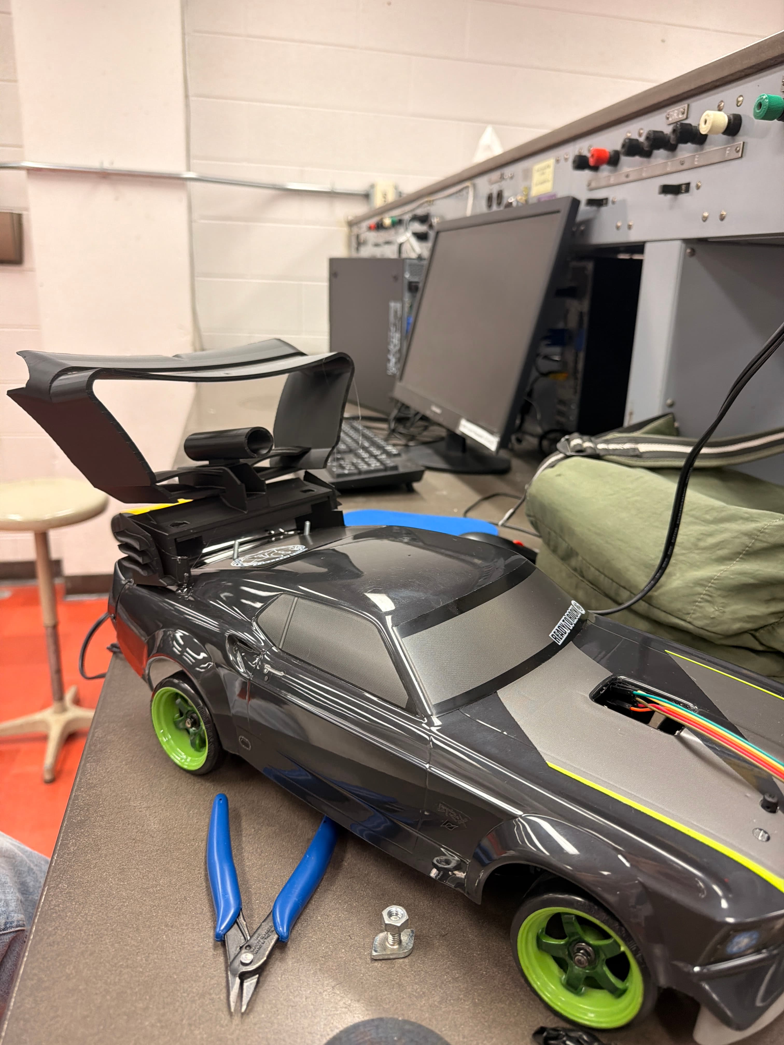 ECE 454 RC Car 2