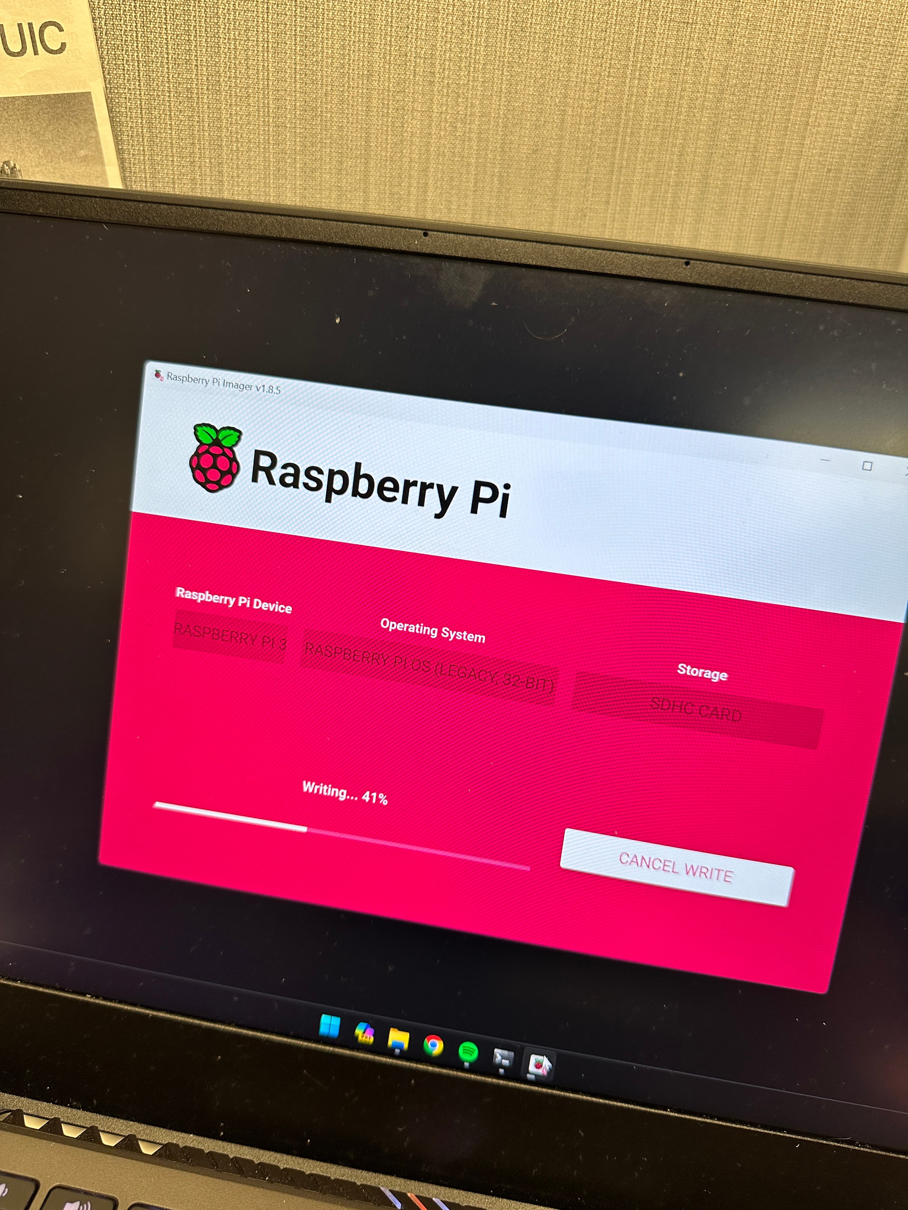 Raspberry Pi Displays 16